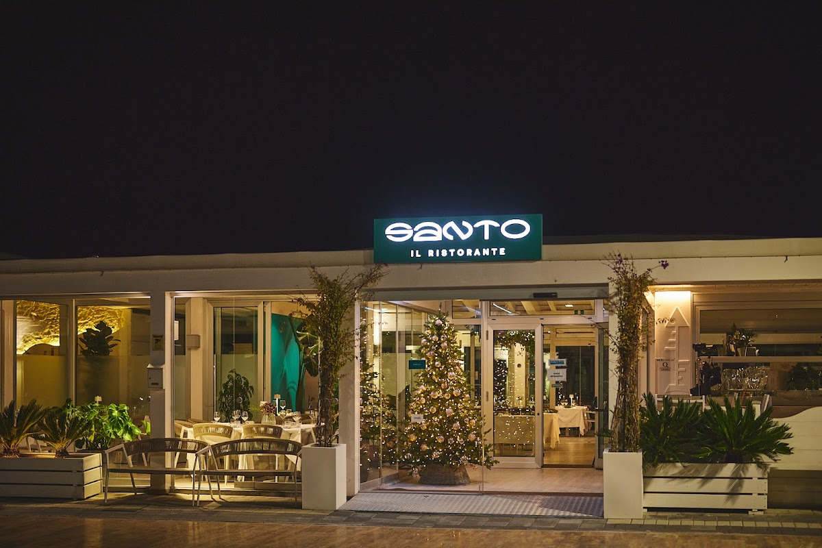 Santo Restaurant